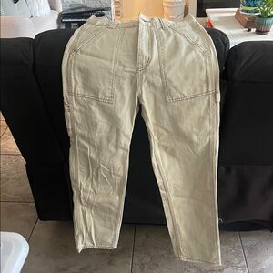 Women’s Tan Pants